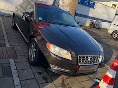 Volvo S80 - 2.0 D3 Summum BJ 2012 Opedak leer