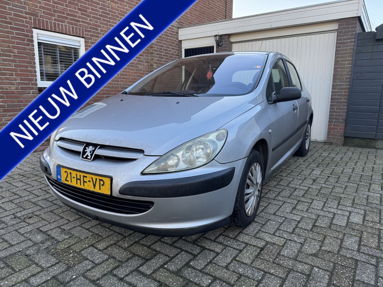 Peugeot 307 - 1.4 XR goedkope inruiler 5 DRS. alleen handel of export. - AutoWereld.nl