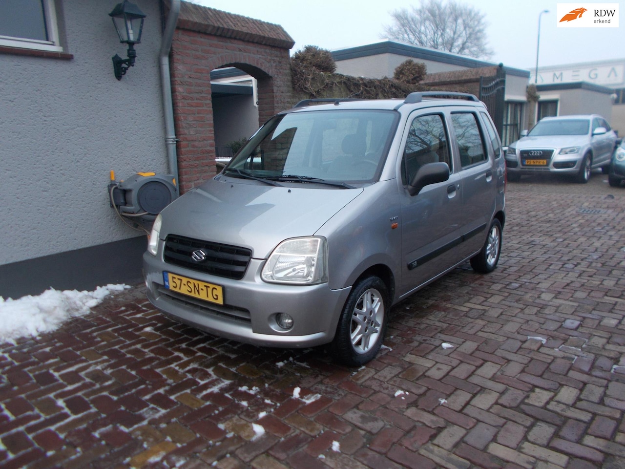 Suzuki Wagon R+ - 1.3 FreeStyle automaat .airco..trekhaak apk 2-1-2026 - AutoWereld.nl