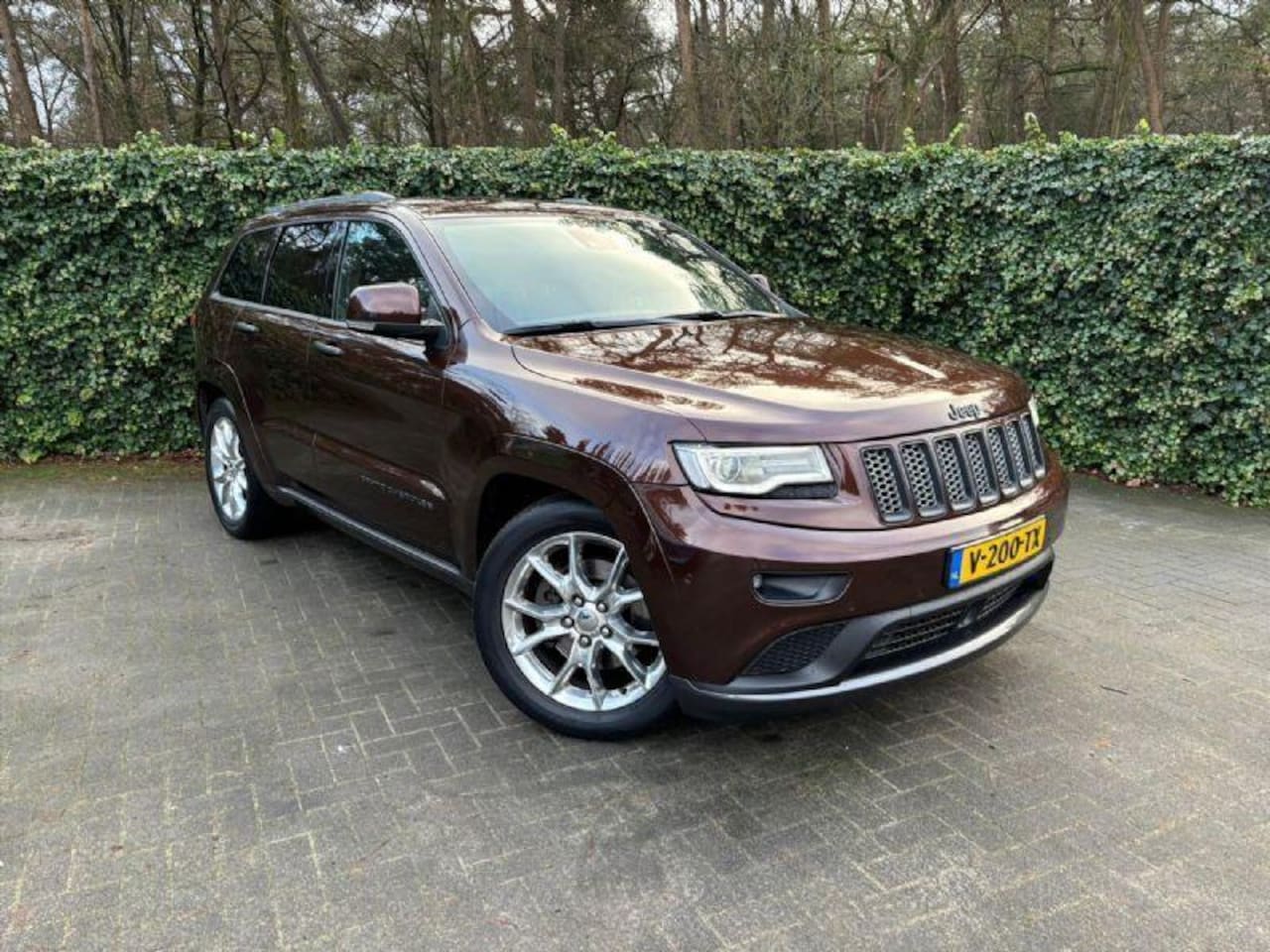 Jeep Grand Cherokee - 3.0 CRD V6 250pk VAN Overland Summit - AutoWereld.nl