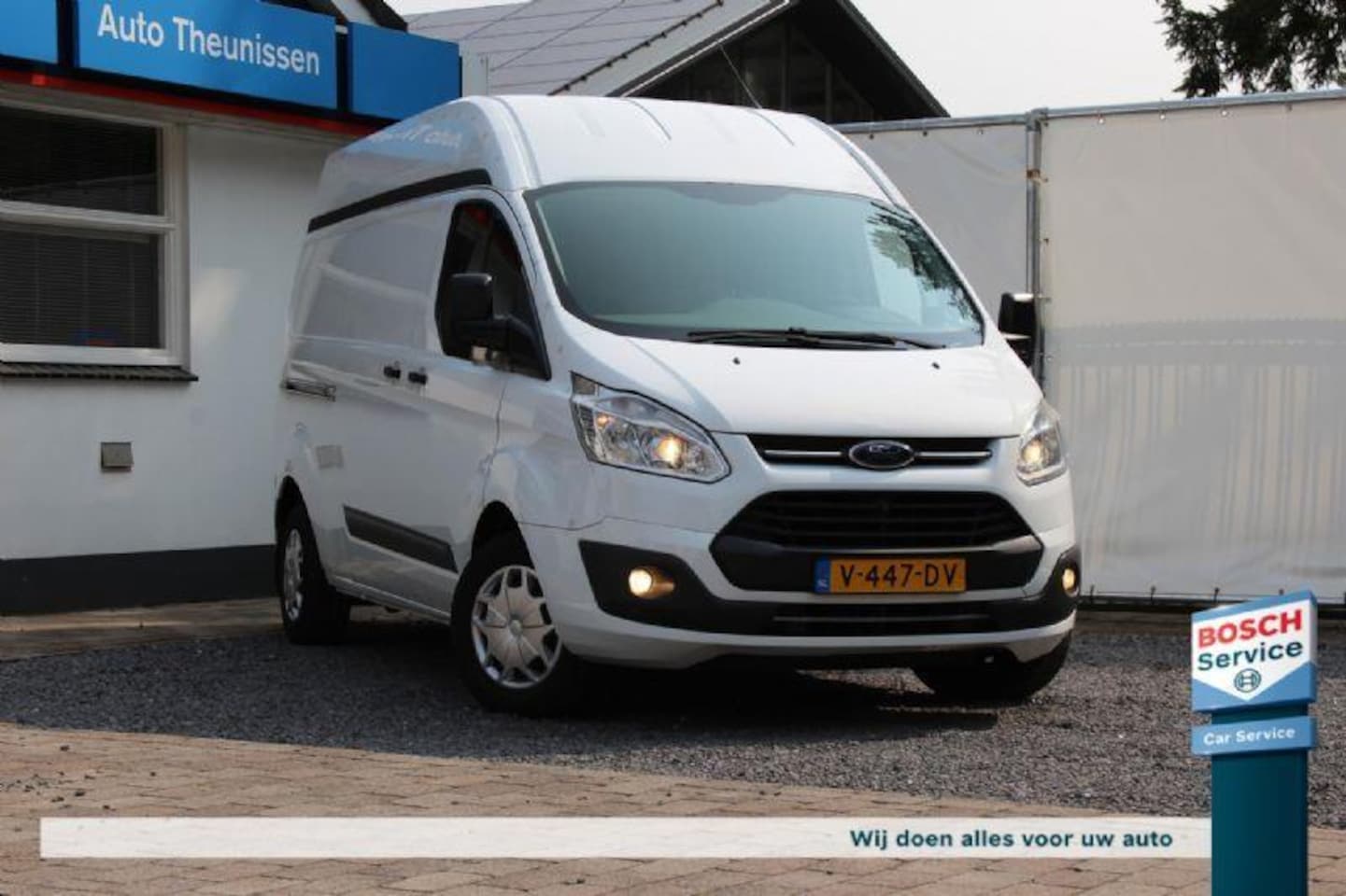 Ford Transit Custom - 2.0 TDCi 105PK L2H2 | Inrichting | Omvormer - AutoWereld.nl