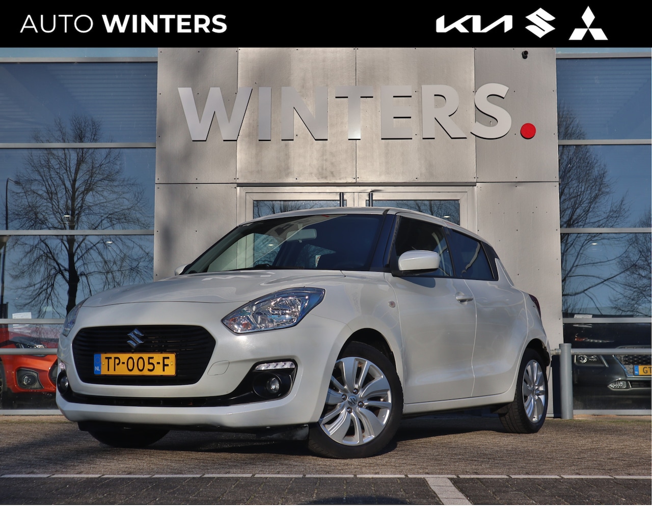 Suzuki Swift - 1.2 Select Airco Navi+BT+Camera Lane Assist Stoelverw. - AutoWereld.nl