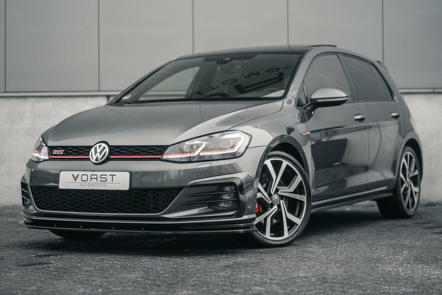 Volkswagen Golf - 2.0 TSI GTI Performance Pano Standkachel Vol - AutoWereld.nl