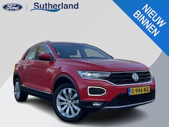 Volkswagen T-Roc - 1.5 TSI Sport 150pk Automaat | Dodehoeksensoren | Adaptieve Cruise | Apple Carplay / Andro