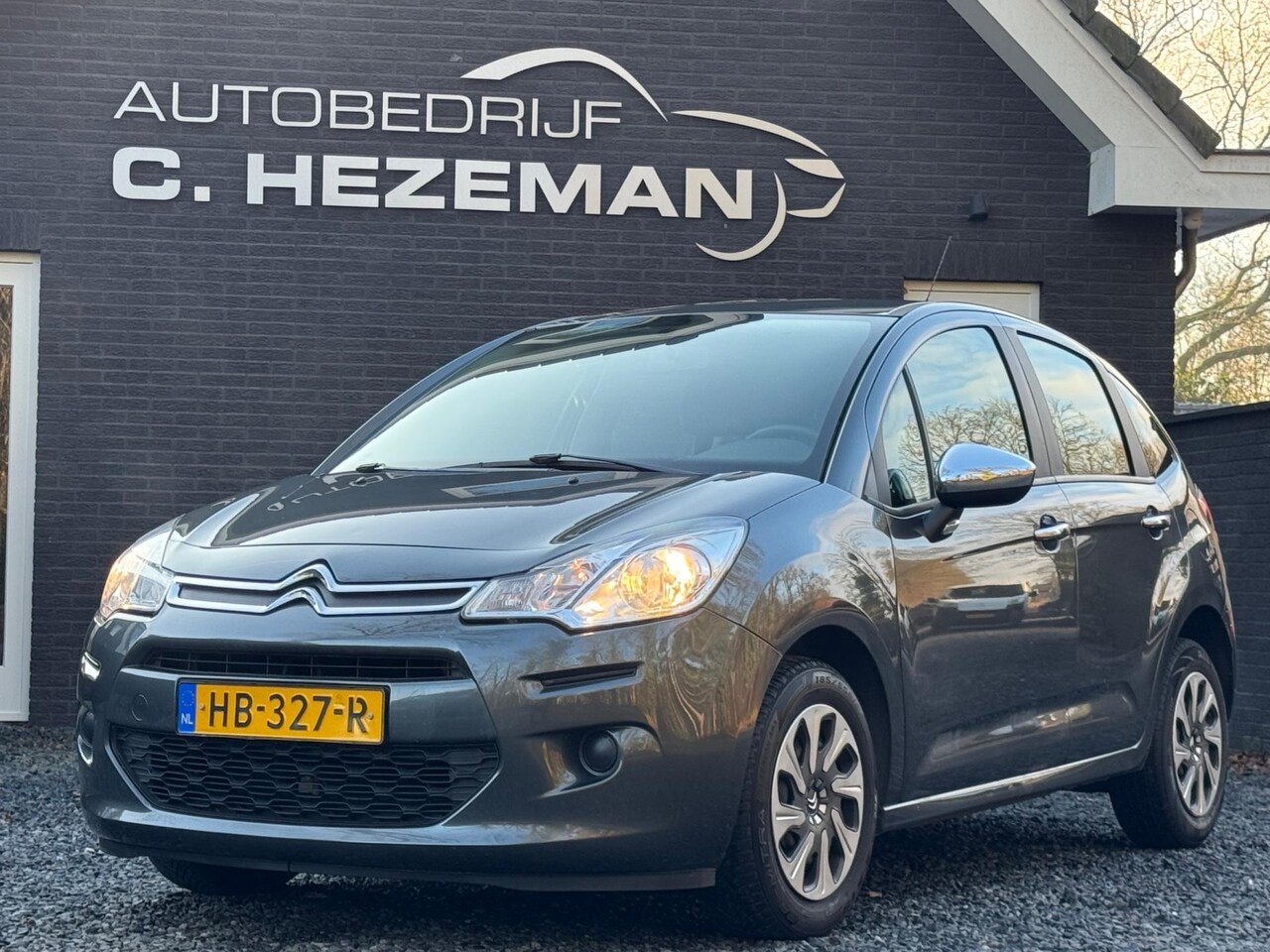 Citroën C3 - 1.0 PureTech Attraction Navigatiescherm Goed onderhouden Airco - AutoWereld.nl