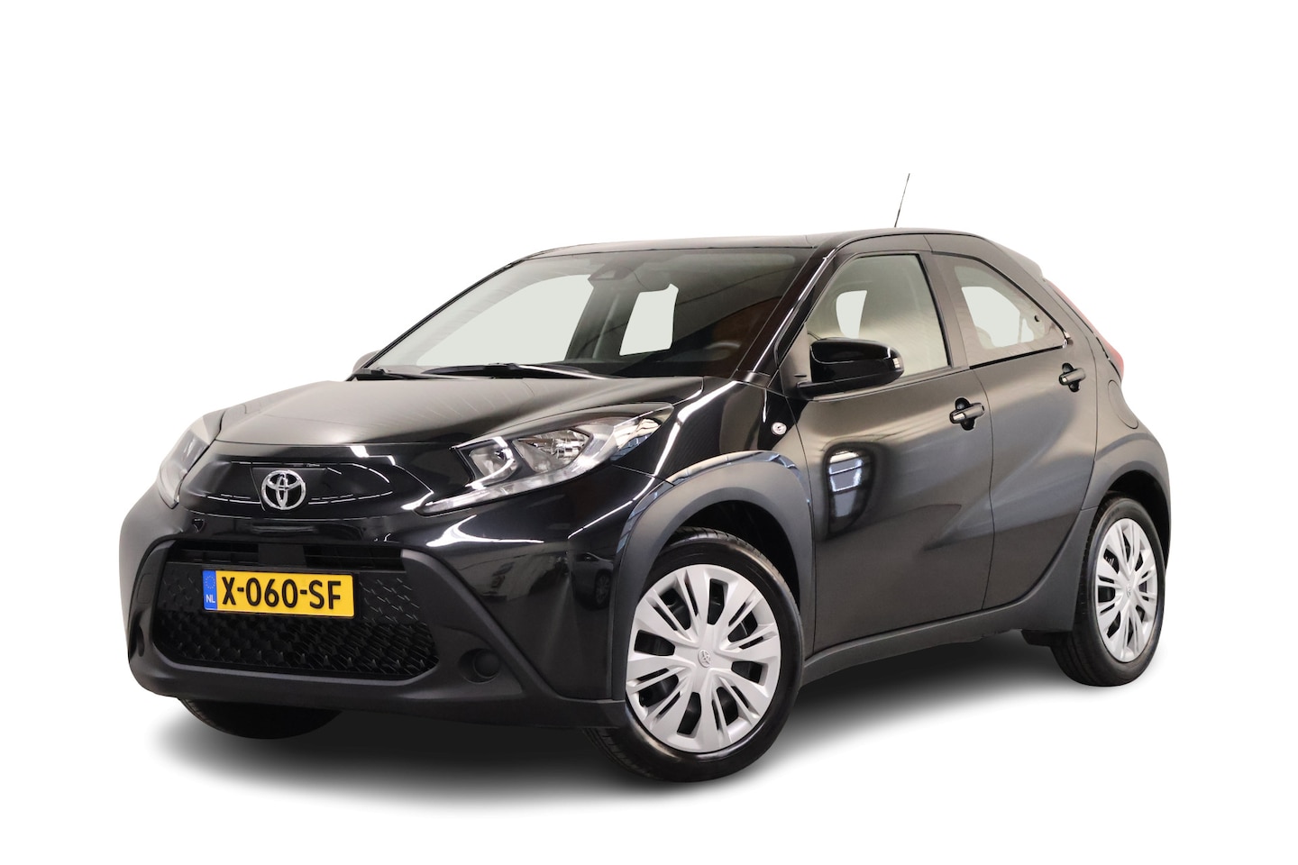 Toyota Aygo X - 1.0 VVT-i MT play 1.0 VVT-i MT Play - AutoWereld.nl