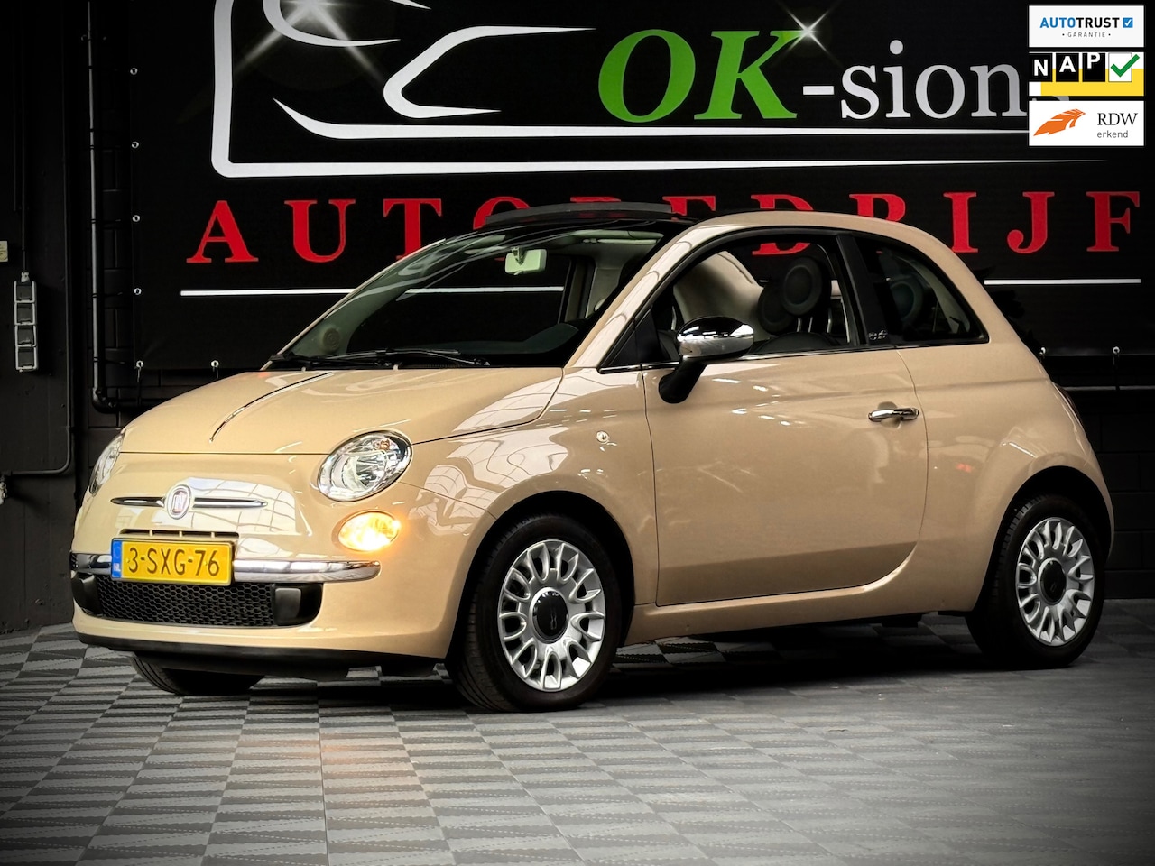 Fiat 500 - Cabrio Beige/Cappuccino/Airco/PDC/NAP/NL auto - AutoWereld.nl