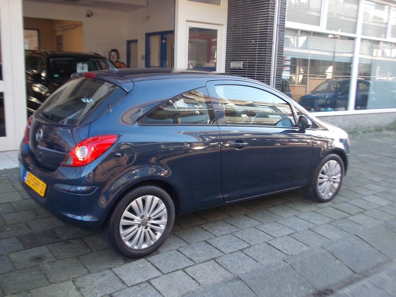 Opel Corsa - 1.2-16V Cosmo NAVI CRUISE CONTROL  103 DKM !!! - AutoWereld.nl