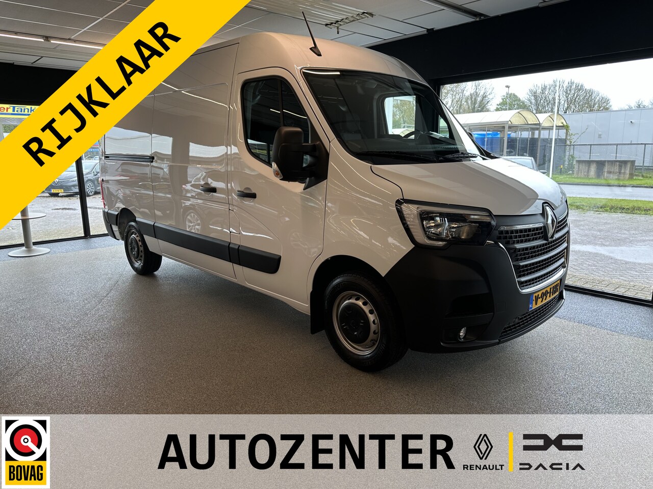 Renault Master - T35 2.3 dCi 135 L2H2 Comfort | R-link navi | vloer | airco | parkeersensor | tijdelijk gra - AutoWereld.nl