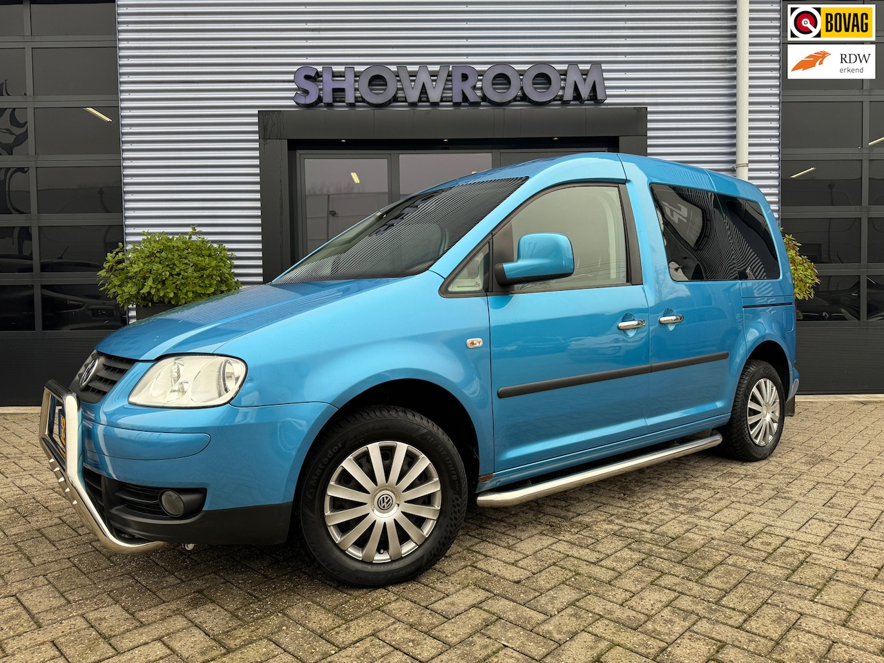 Volkswagen Caddy - 1.4 Optive Benzine| Airco|Elektrische ramen en Spiegels|Bull en Sidebars - AutoWereld.nl