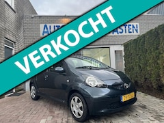 Toyota Aygo - 1.0-12V + Automaat dealer onderhouden