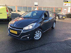 Peugeot 208 - 1.2 PureTech Blue Lion / NAP / AIRCO / ZUINIGE AUTO /