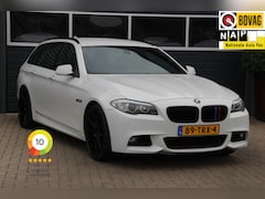 BMW 5-serie Touring - 528i High Exe Automaat NL Auto M-Sport Xenon Sportstoelen Navi ECC PDC Cruise Tel Bluetoot