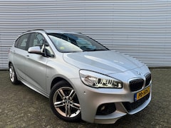 BMW 2-serie Active Tourer - 216d High Executive|M Pakket|HeadUp|Navi|Cruise|PDC|Stoelver|