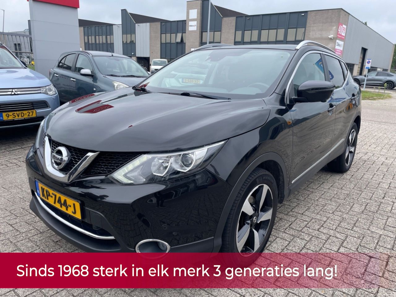 Nissan Qashqai - 1.2 N-Connecta AUTOMAAT! NL AUTO NAP! Pano l Navi l 360° Camera l Lane assist l Cruise! 1e - AutoWereld.nl