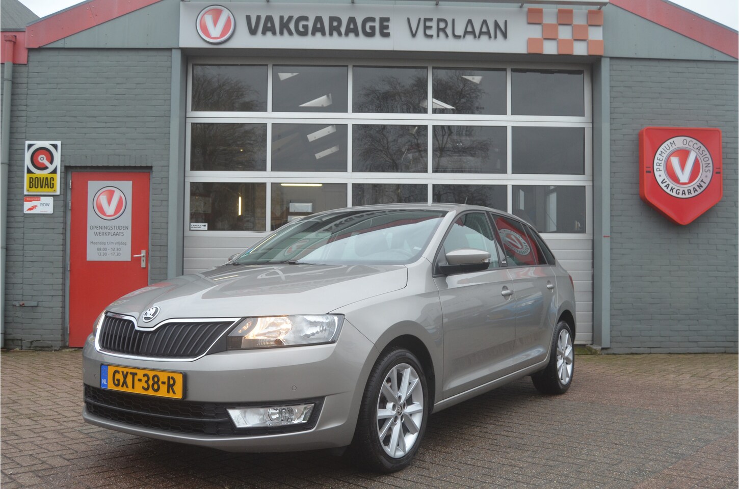 Skoda Rapid Spaceback - 1.2 TSI Greentech JOY 12 mnd. gar. - AutoWereld.nl