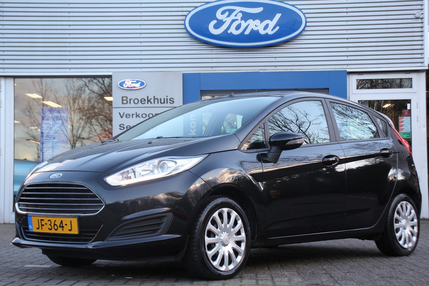 Ford Fiesta - 1.0 STYLE | NL-AUTO! | 1e EIGENAAR! | TREKHAAK | NAVI | DEALER ONDERHOUDEN! | PARKEERSENSO - AutoWereld.nl