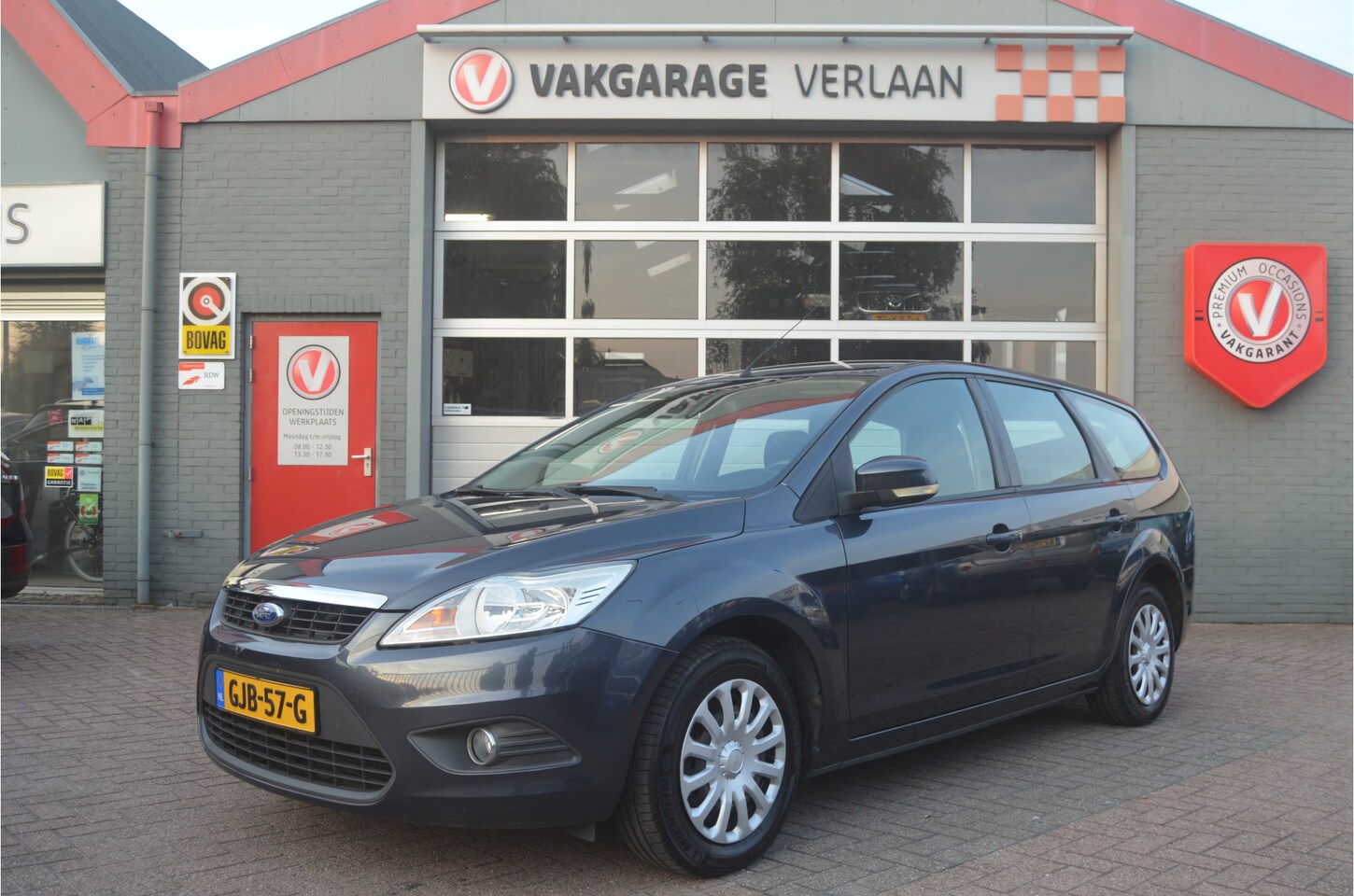 Ford Focus Wagon - 1.6 ...12 mnd. gar.... - AutoWereld.nl