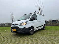 Ford Transit Custom - 270 2.0 TDCI L1H1 Ambiente met imperiaal ,trekhaak,betimmering, nieuwe apk