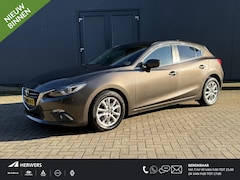 Mazda 3 - 3 2.0 TS+ / Navigatie / Cruise Control / Airco / Bi-Xenon Koplampen / Sensoren Achter / St