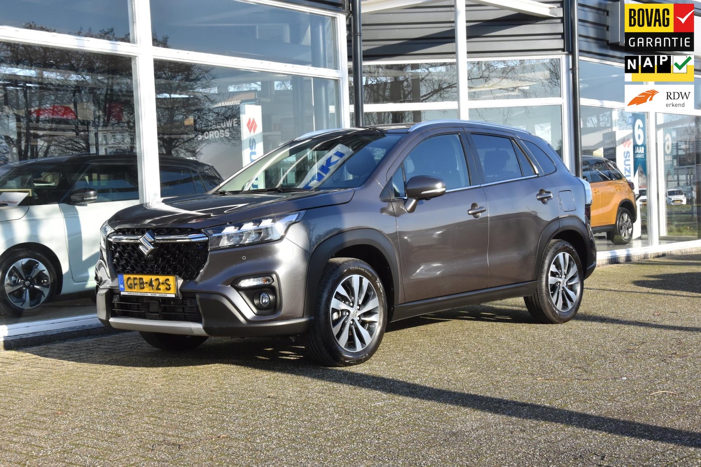 Suzuki S-Cross - 1.4 Boosterjet Style 1500 trekgewicht Smart Hybrid - AutoWereld.nl