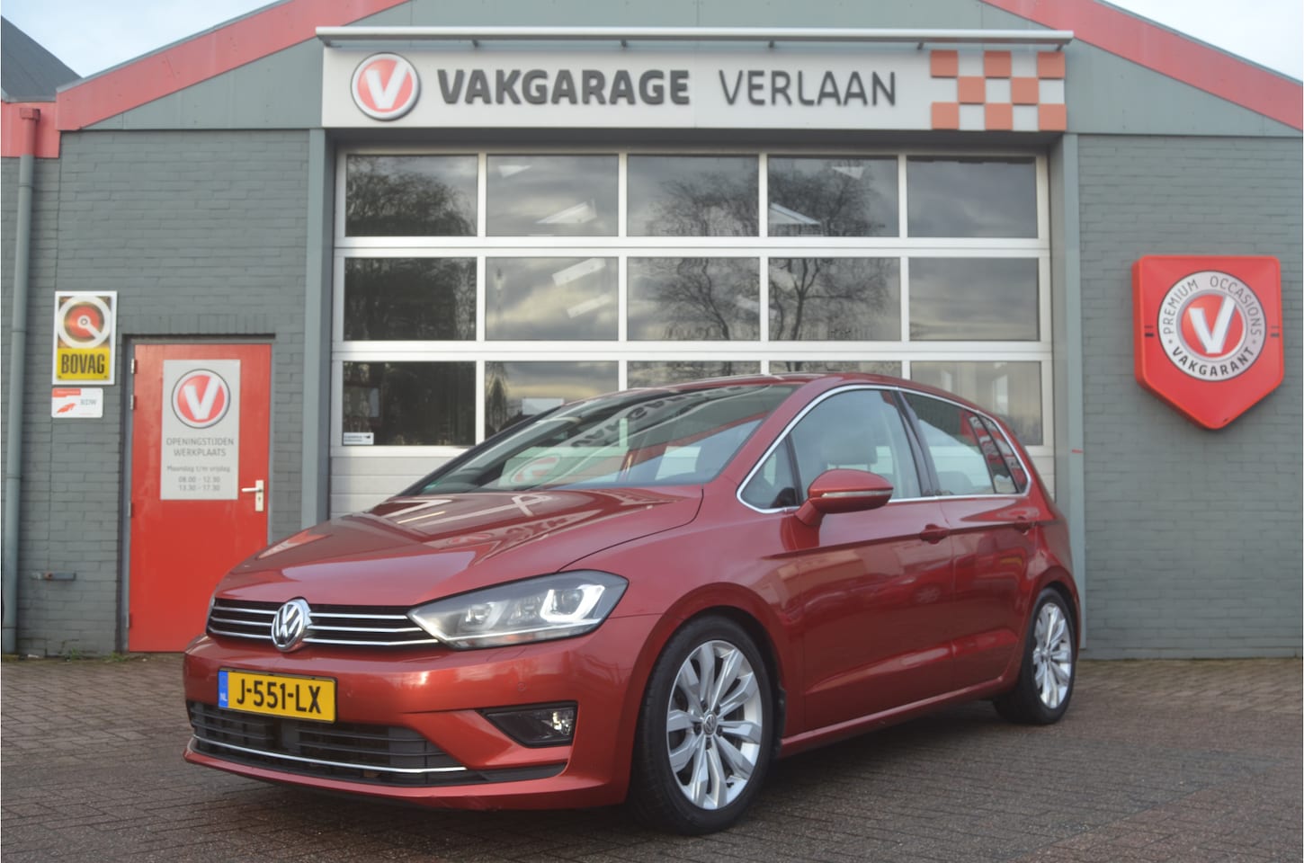 Volkswagen Golf Sportsvan - 1.2 TSI Highline 12mnd. gar. trekhaak schuifdak - AutoWereld.nl