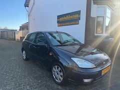 Ford Focus - 1.6-16V Futura 5deurs Clima