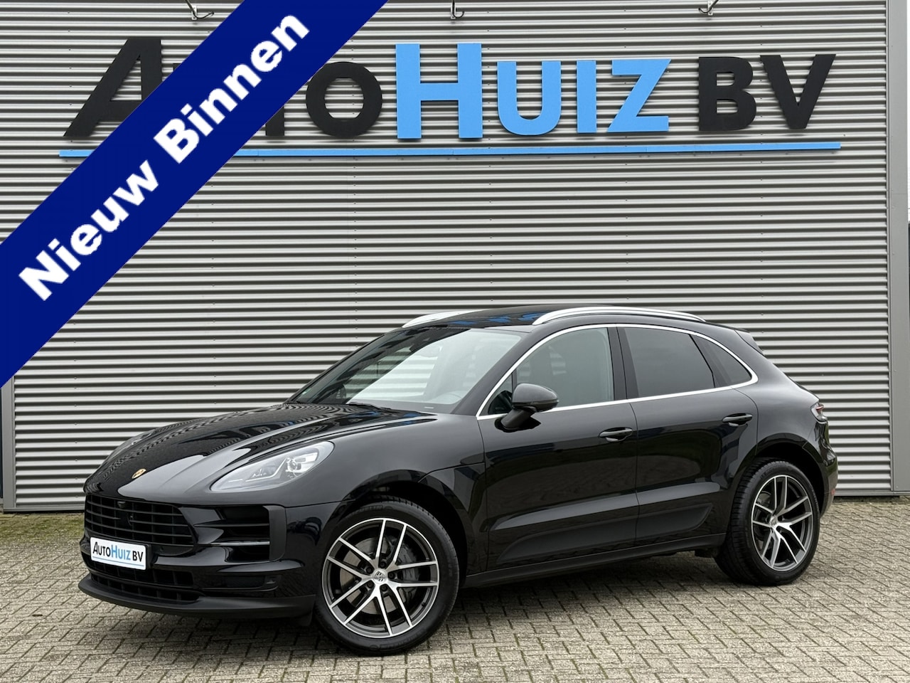 Porsche Macan - 3.0 S Luchtvering Panoramadak ACC LED Standkachel Trekhaak Luchtvering Carplay DAB Comfort - AutoWereld.nl