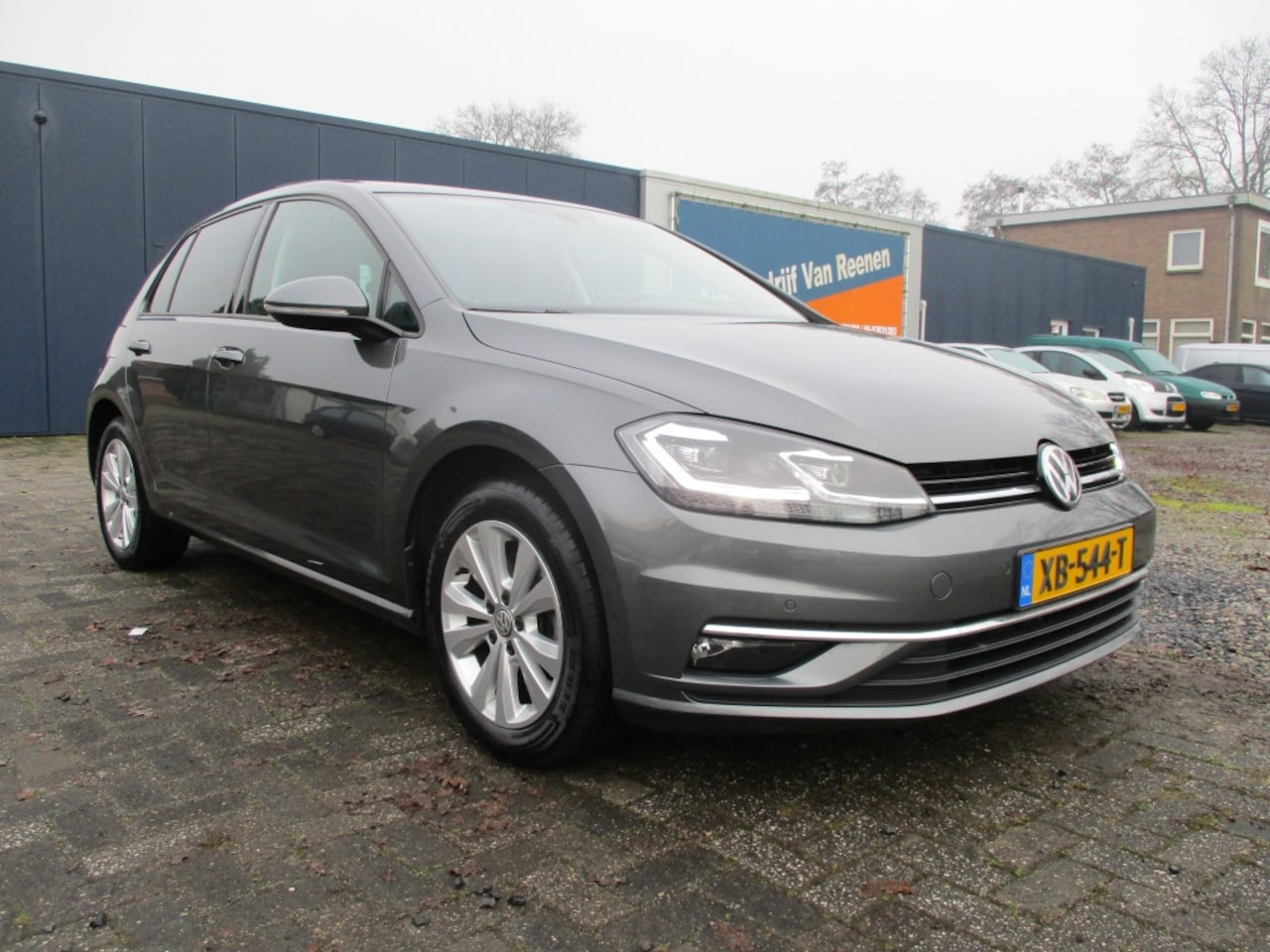 Volkswagen Golf - 1.6 TDI Comf LED PANORAMADAK - AutoWereld.nl