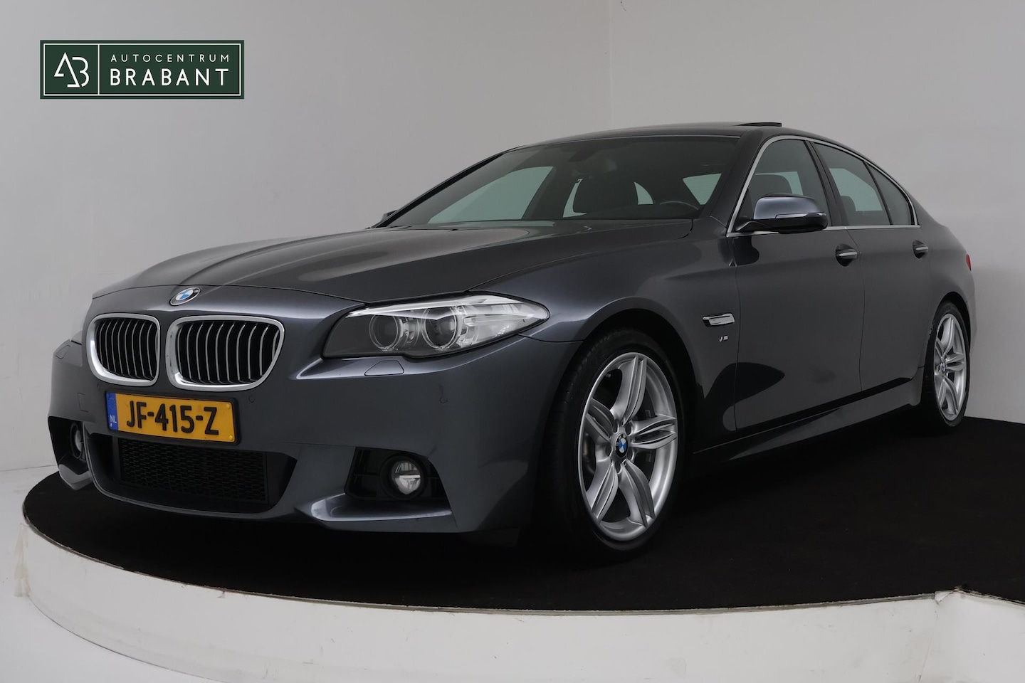 BMW 5-serie - 520i M Sport Edition High Executive Automaat (VIRTUAL, PANORAMADAK, NAVI, PDC, STOELV, NL- - AutoWereld.nl