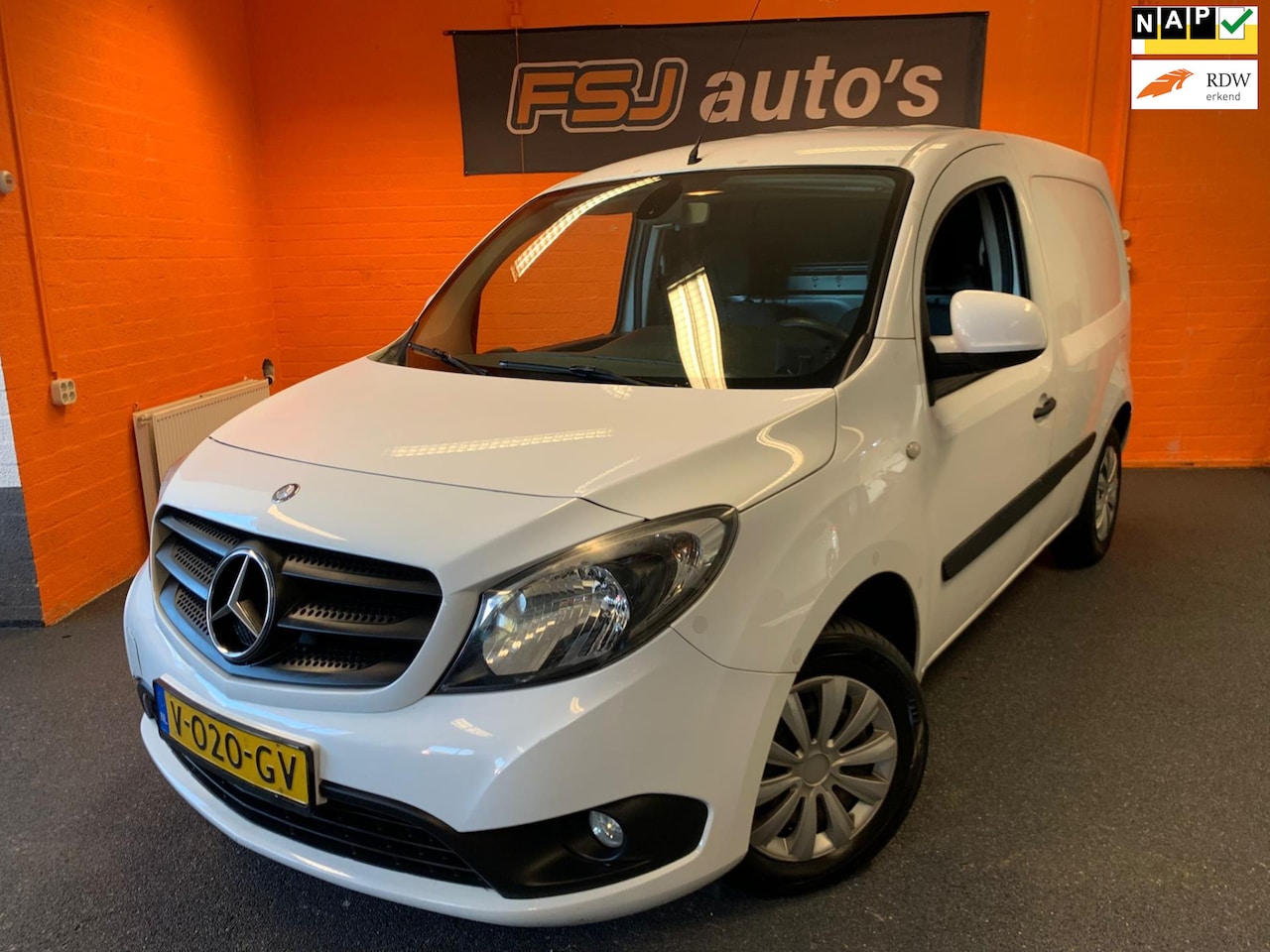 Mercedes-Benz Citan - 109 CDI BlueEFFICIENCY Business Ambition 109 CDI BlueEFFICIENCY Business Ambition - AutoWereld.nl