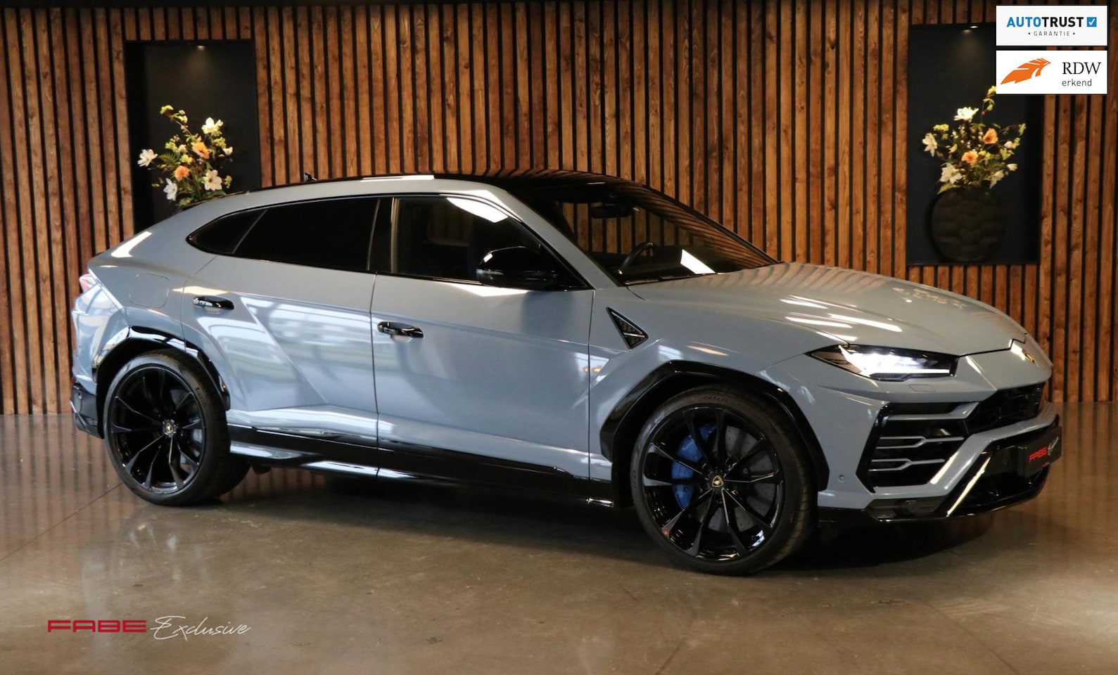 Lamborghini Urus - 4.0 V8/B&O/HUD/PANO/SOFT-CLOSE/23"NL-Kenteken - AutoWereld.nl