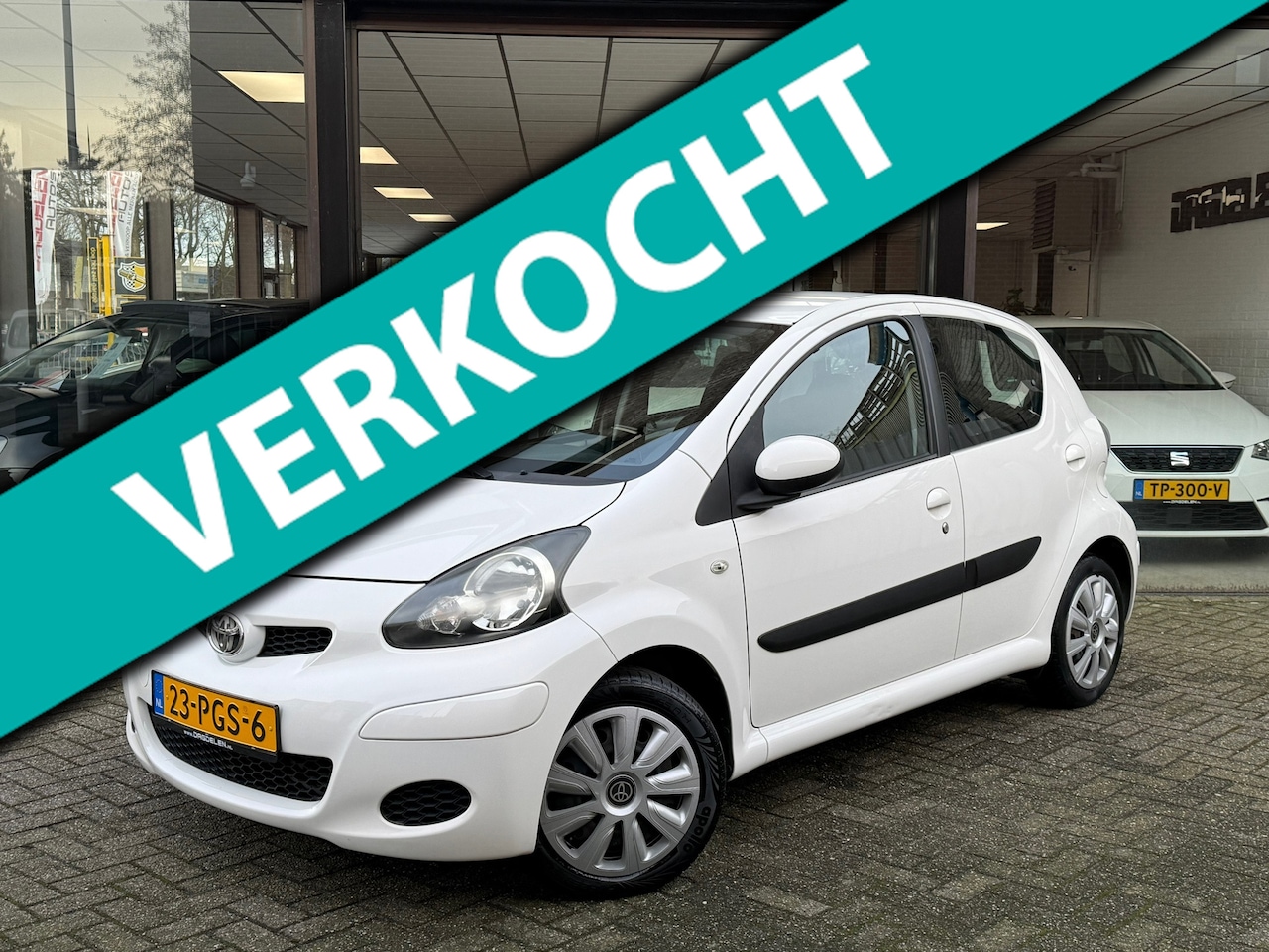 Toyota Aygo - 1.0-12V Comfort 5drs AIRCO | ELEKTR PAK | NAP - AutoWereld.nl