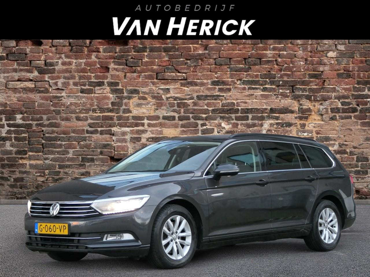 Volkswagen Passat Variant - 1.5 TSI 150PK Highline | ACC | Trekhaak | LED - AutoWereld.nl