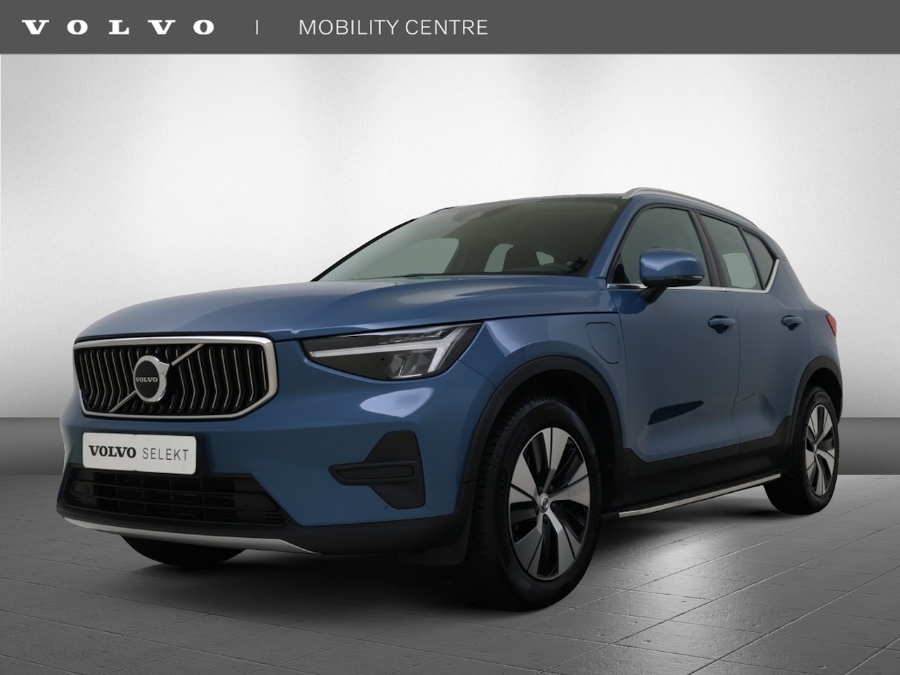 Volvo XC40 - T4 Plus Bright | H&K audio | ALU. instaplijsten - AutoWereld.nl