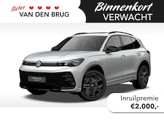 Volkswagen Tiguan - 1.5 eHybrid R-Line Edition | Black style | 360 camera | LED Matrix | Trekhaak |