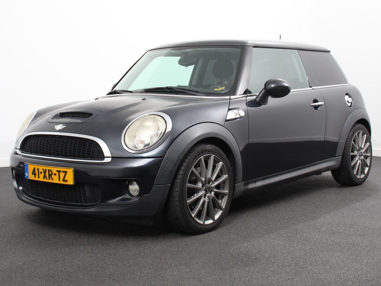 MINI Cooper S - Mini 1.6 | Airco | Cruise control | Lichtmetalen velgen | Sportstoelen | Radio | Elektrisc - AutoWereld.nl