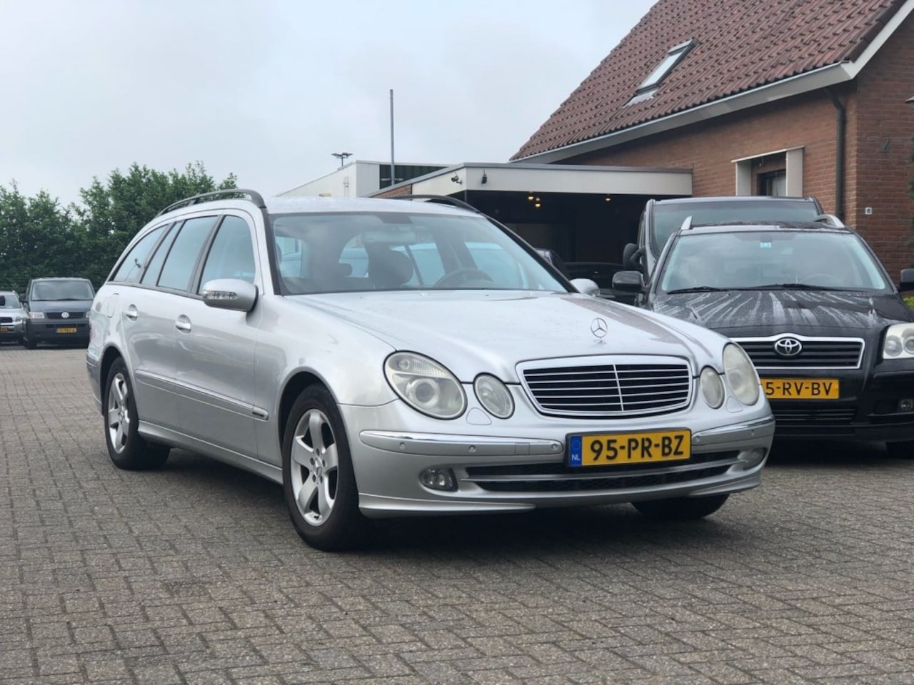 Mercedes-Benz E-klasse Combi - E270 CDI Combi Avantgarde Trekhaak Navi - AutoWereld.nl