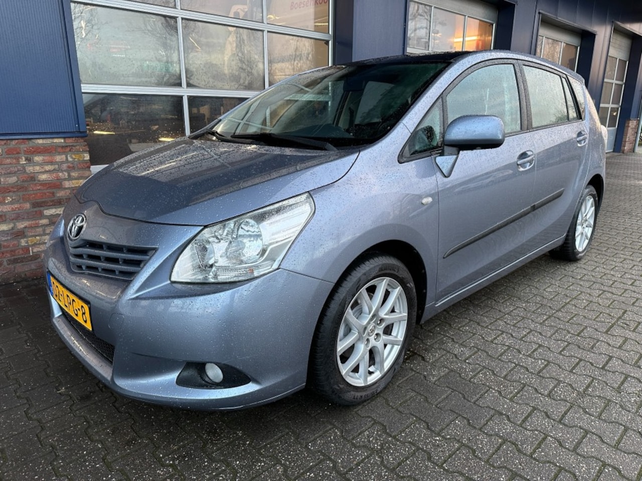 Toyota Verso - 1.8 VVT-I BUSINESS PANO. CAMERA. TREKHAAK.  ALL.IN. - AutoWereld.nl