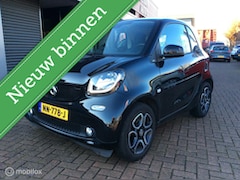 Smart Fortwo - 1.0 Prime Automaat Panoramadak Nav Leer Nap Lm Vlg