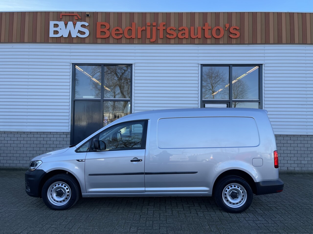 Volkswagen Caddy Maxi - 2.0 TDI L2H1 BMT Comfortline / vaste prijs rijklaar € 13.950 ex btw / zilver metallic / ac - AutoWereld.nl