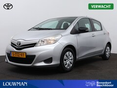 Toyota Yaris - 1.0 VVT-i Now | Airco | 5 deurs | Parkeersensoren achter |