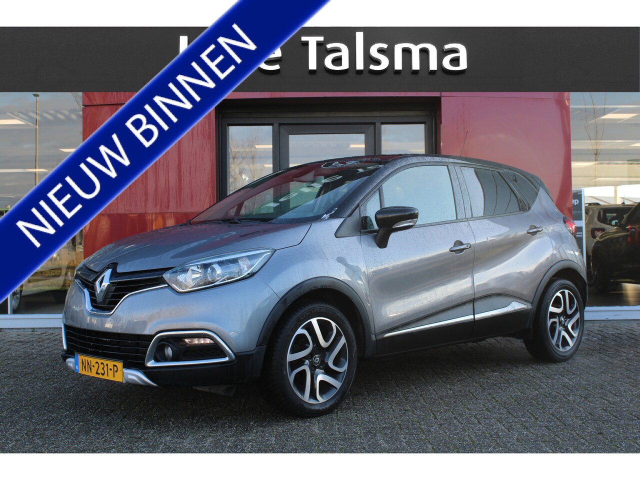 Renault Captur - 0.9 TCe Xmod | Lederen bekleding | Trekhaak | Camera achter | Stoelverwarming - AutoWereld.nl