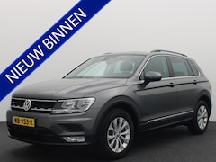 Volkswagen Tiguan - 1.4 TSI ACT Comfortline AUTOMAAT / GR NAVI / CLIMA / PDC / BLUETOOTH / CRUISE / NL-AUTO