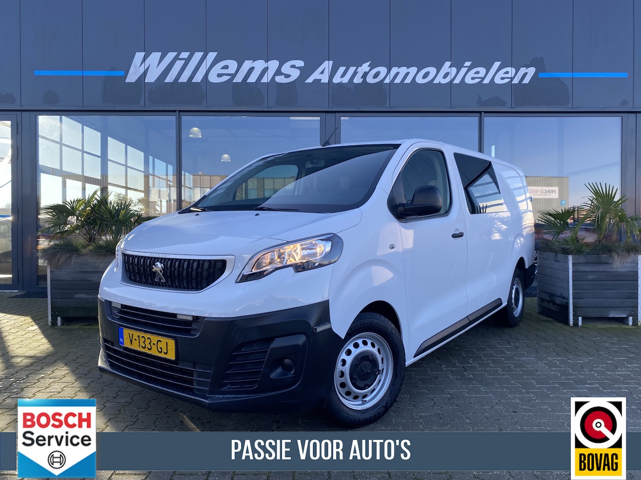 Peugeot Expert - 231L 2.0 BlueHDI 120 DC Premium Cruise Control , Trekhaak , Pdc - AutoWereld.nl