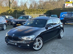 BMW 1-serie - 118i Business+ Sport|Nwe Ketting + Klepseals|Groot Navi|Leder|Schuifdak|Climate control