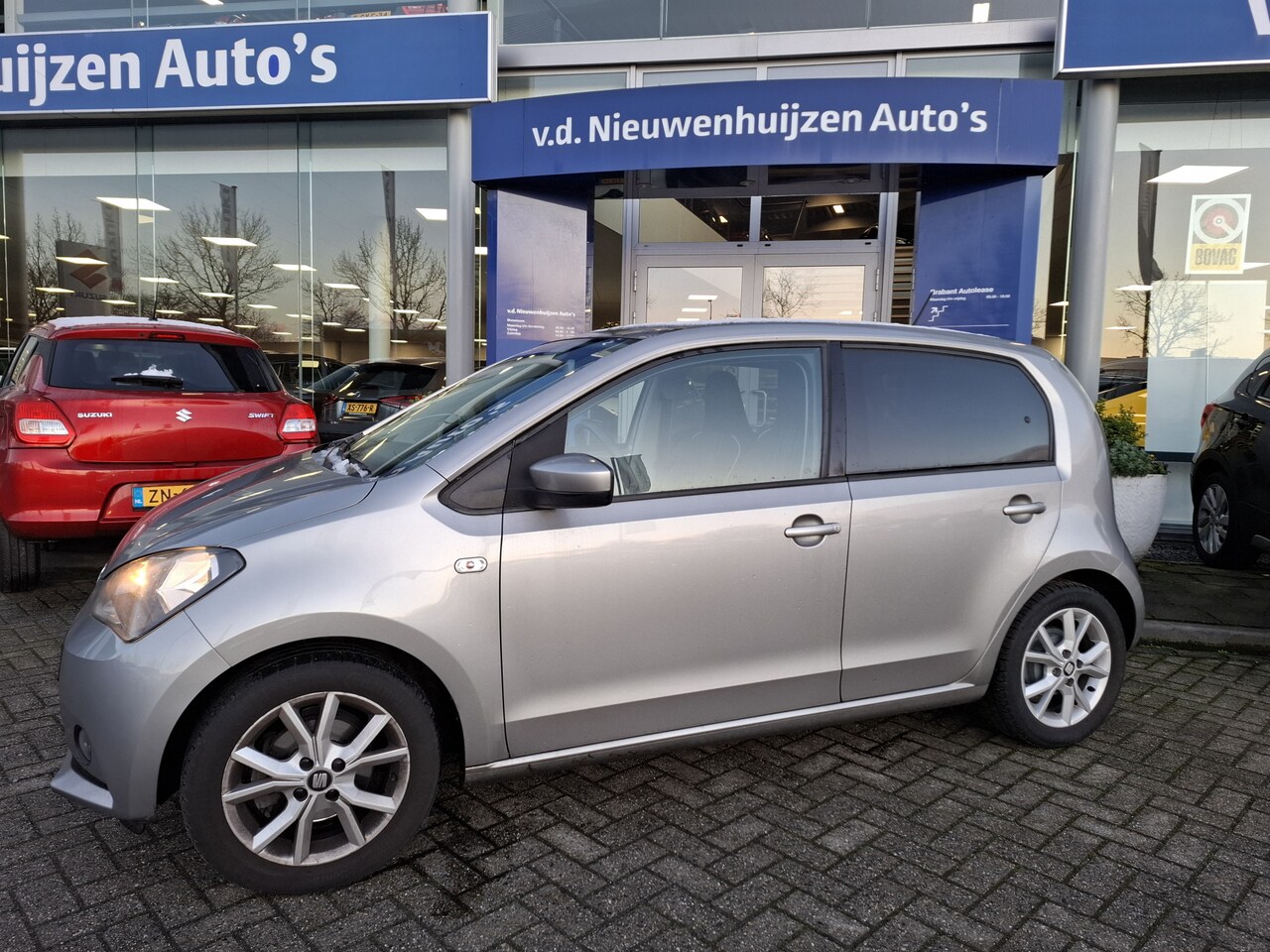 Seat Mii - 1.0 Sport Intense | lage km-stand !! | automaat | airco | LM-velgen | info Jeroen 0492-588 - AutoWereld.nl