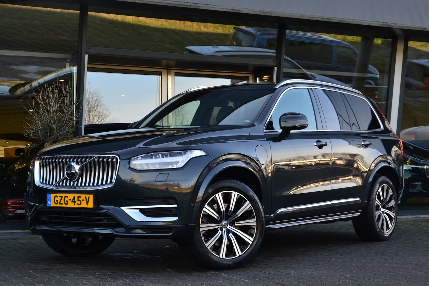 Volvo XC90 - T8 Recharge AWD Inscription | Adaptive Cruise | Harman/Kardon | 360° Camera | Massage | Ve - AutoWereld.nl