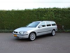 Volvo V70 - 2.4 Comfort Line Automaat