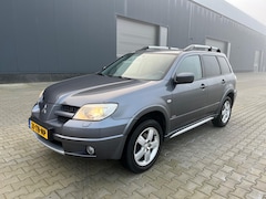 Mitsubishi Outlander Sport - 2.4 Invite Scott 4WD